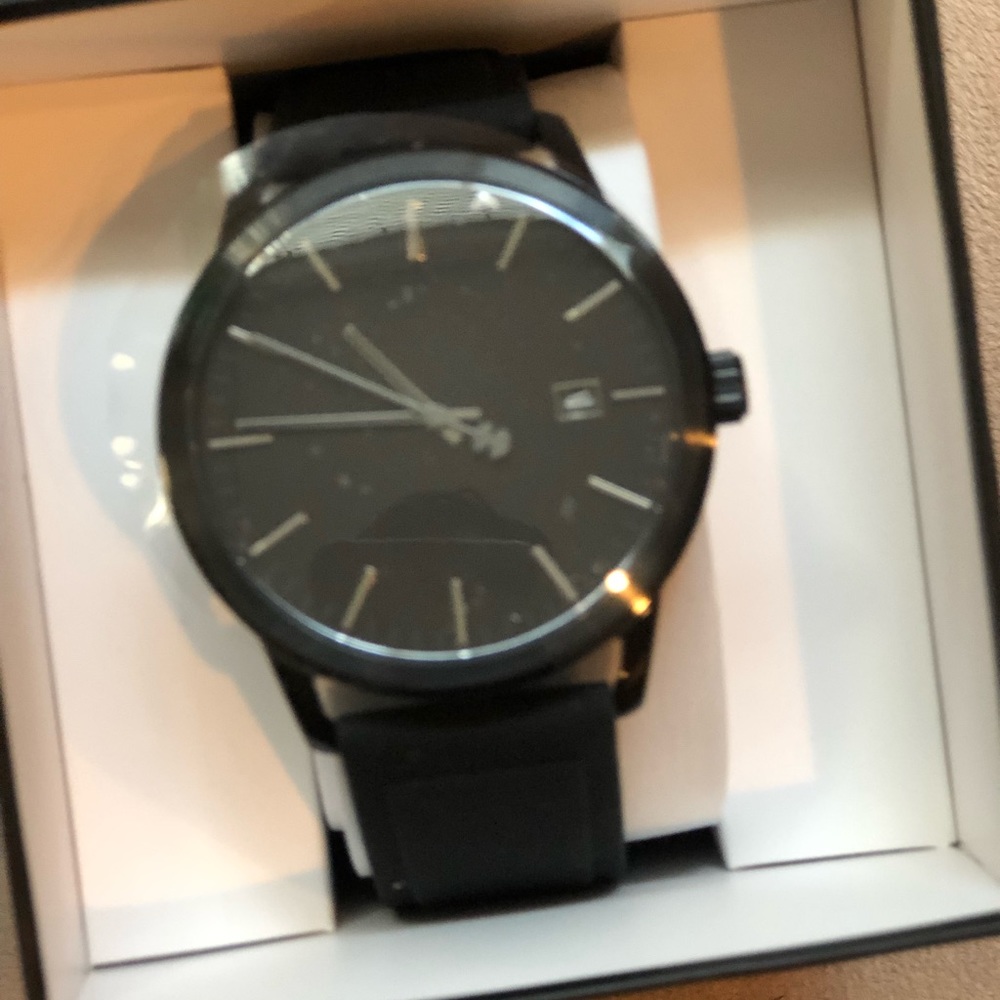 Men’s Watch - Picture 2 of 4